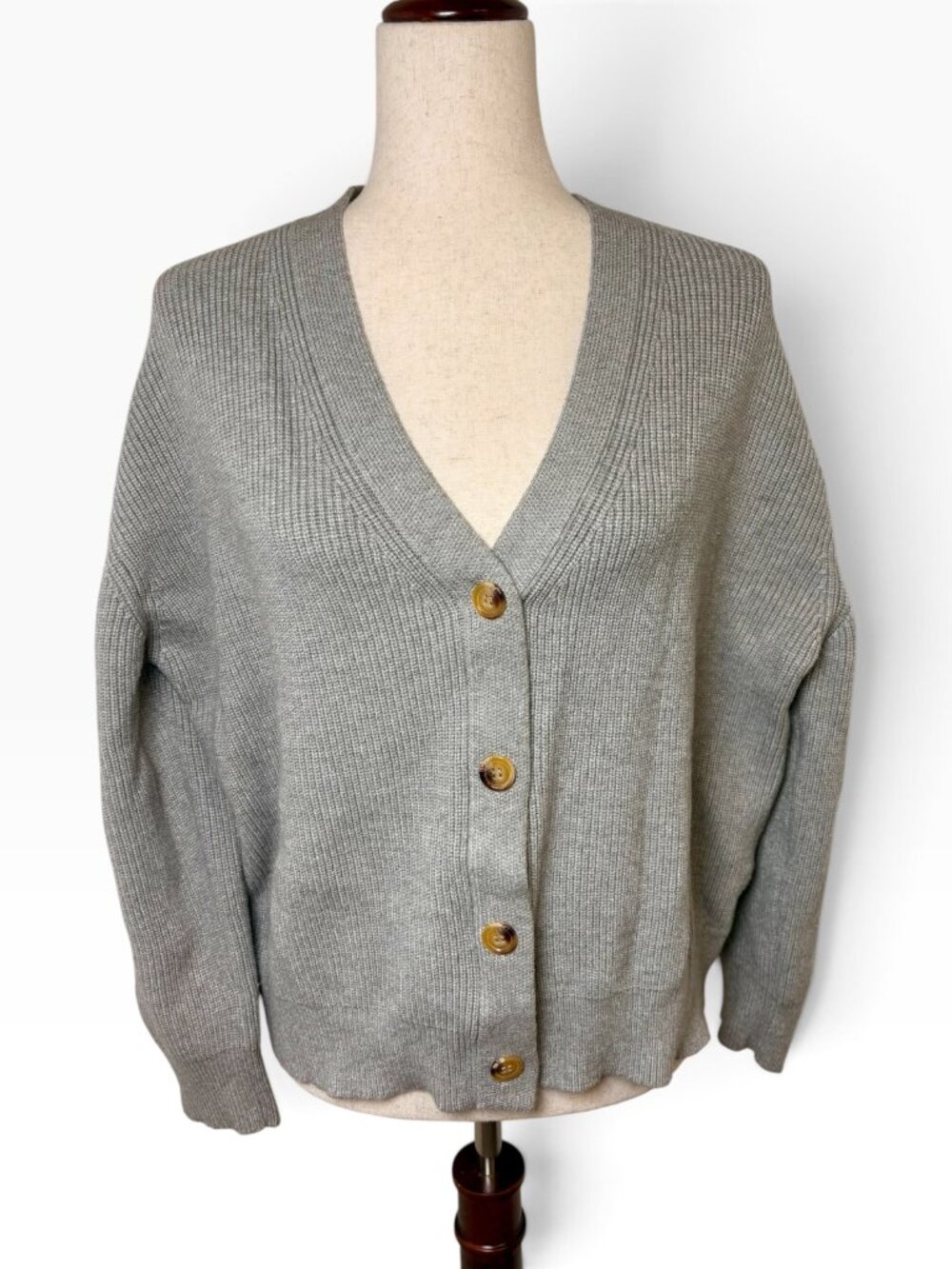 LILLUSORY Heather Gray Ribbed Oversized Pocket Cardigan Size Medium